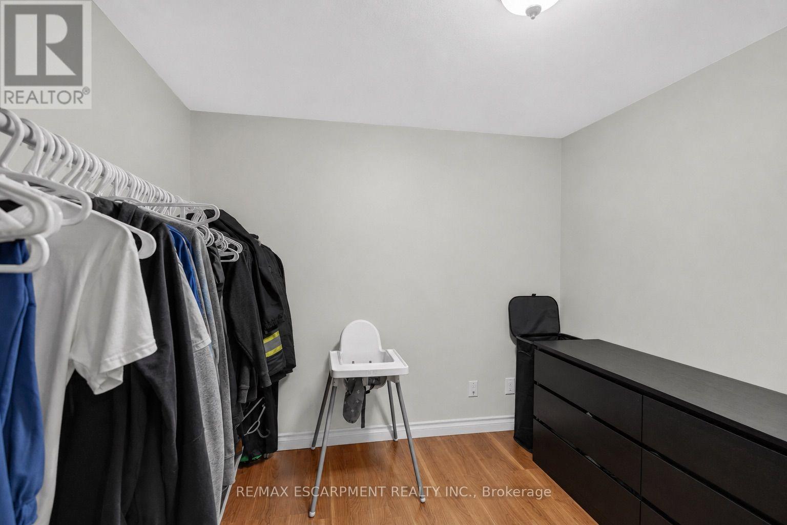 172 ALDERLEA AVENUE - 42