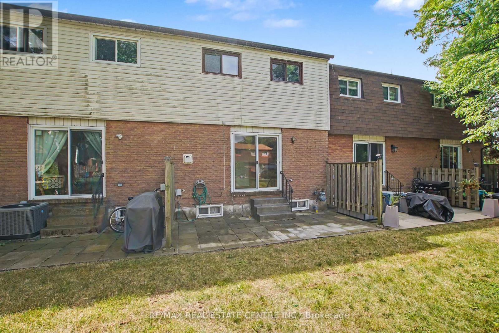 #42 17 QUAIL DRIVE - 29