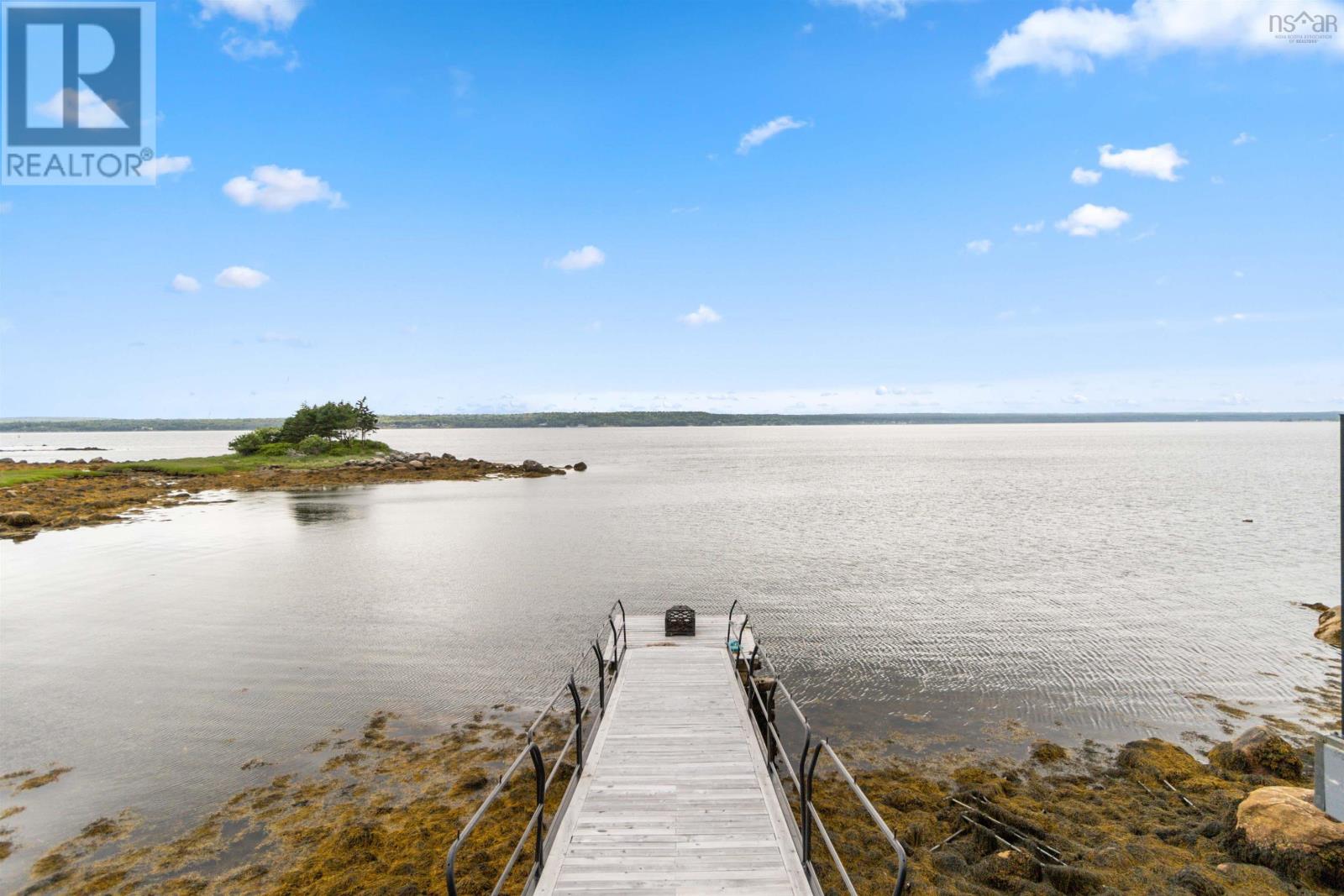 1112 Sandy Point Road - 47