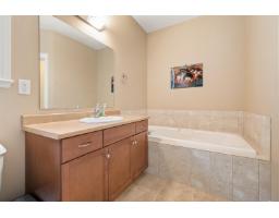 5976 Hunter Creek Crescent, Sardis South, Chilliwack, BC V2R0B7 Photo 15