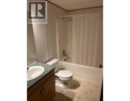 16 1 Street W, Faust, AB T0G0X0 Photo 11