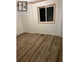 16 1 Street W, Faust, AB T0G0X0 Photo 9