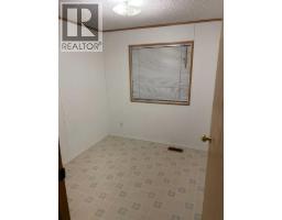 16 1 Street W, Faust, AB T0G0X0 Photo 8