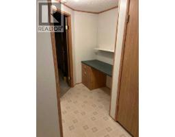 Bedroom - 16 1 Street W, Faust, AB T0G0X0 Photo 6