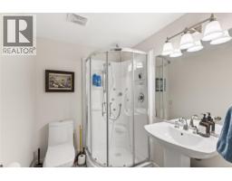 34 Mclean St, Campbell River, BC V9W2L9 Photo 36