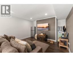 34 Mclean St, Campbell River, BC V9W2L9 Photo 32