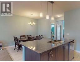 4pc Bathroom - 122 Midtown Boulevard Sw, Airdrie, AB T4B4C9 Photo 12