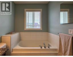 122 Midtown Boulevard Sw, Airdrie, AB T4B4C9 Photo 32