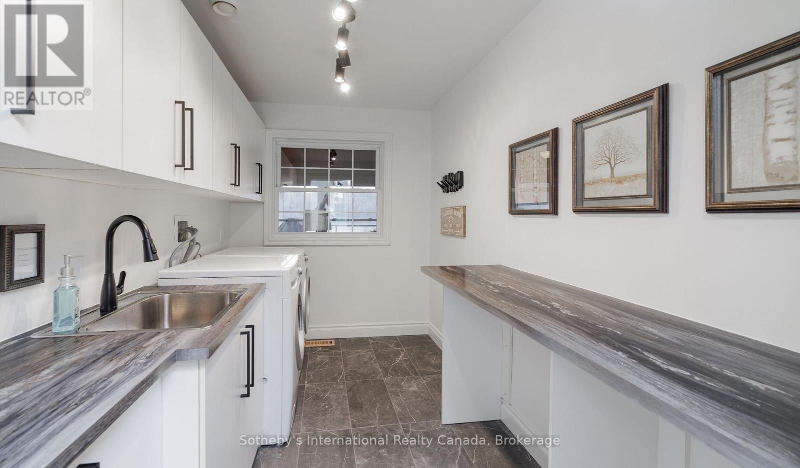 427 WEST BROWNS ROAD - Image 23