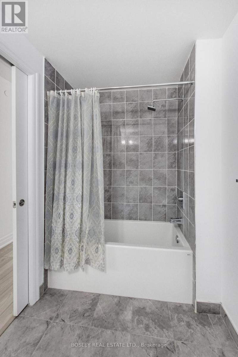 #704 36 ELM DRIVE W - 6