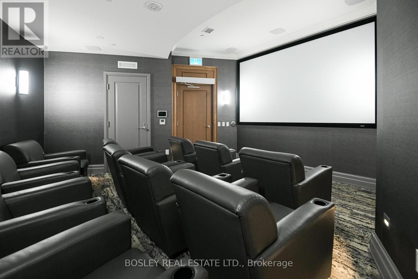 #704 36 ELM DRIVE W - Image 35