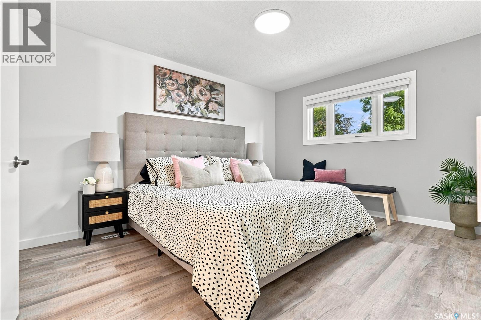 607 Lenore DRIVE - Image 22
