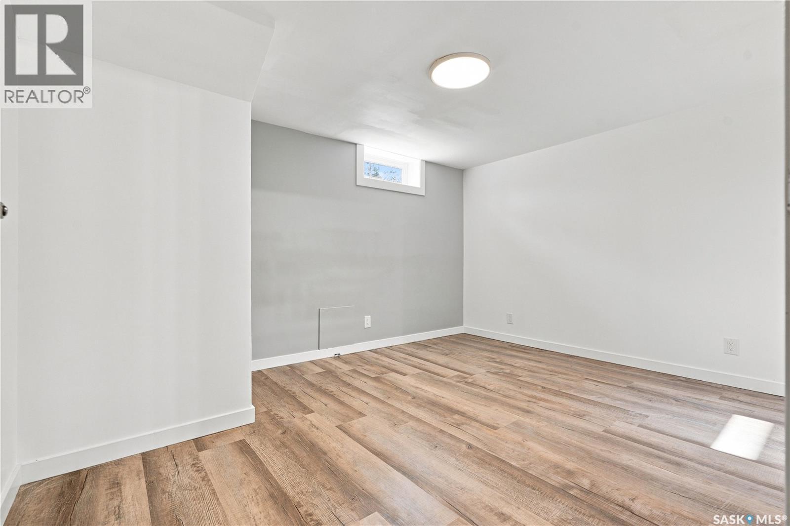 607 Lenore DRIVE - 30