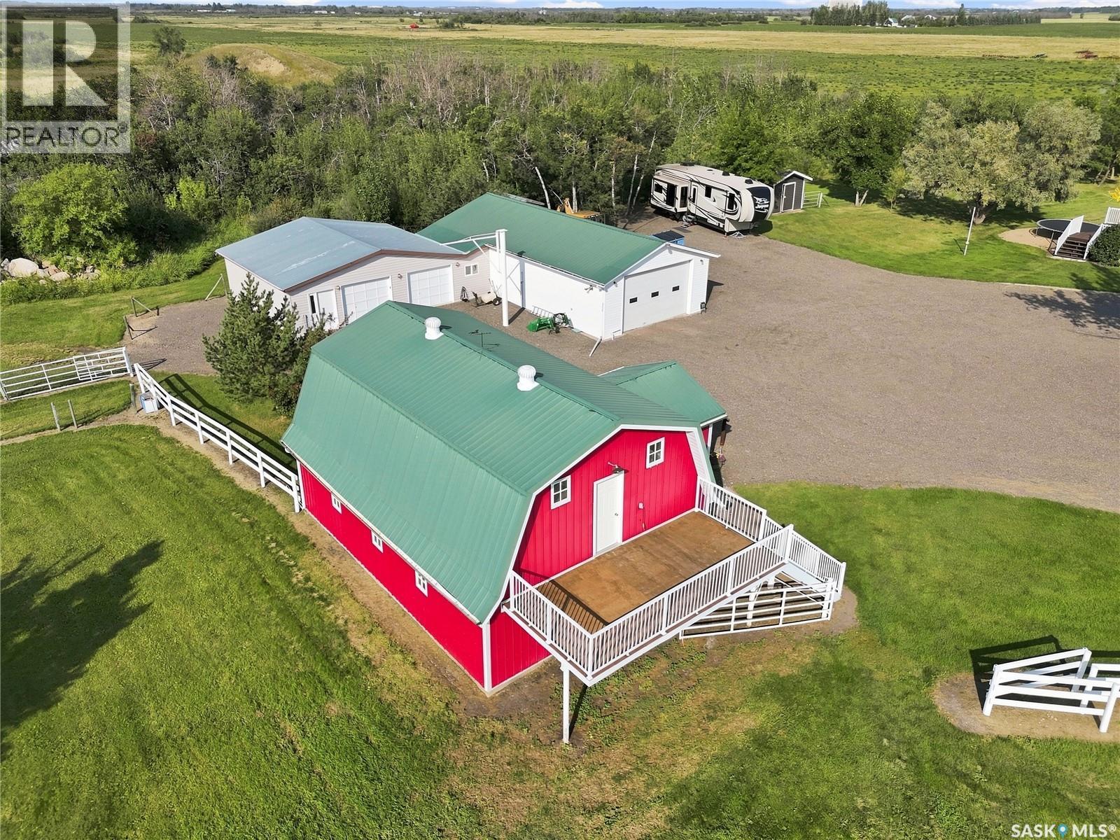 Petz Acreage - 11
