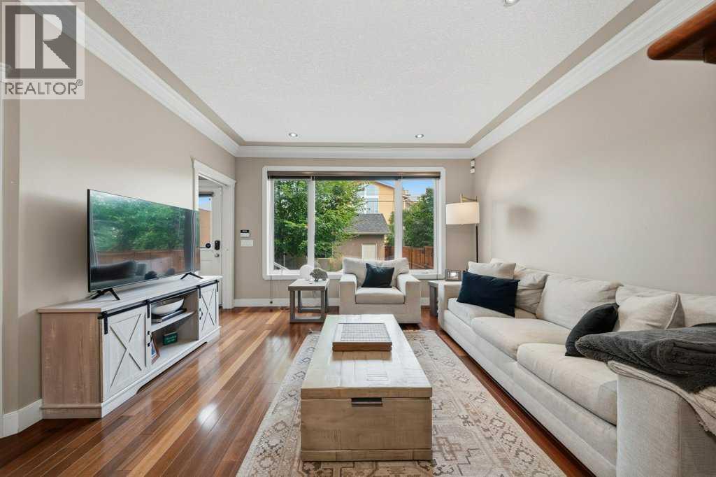2230 35 Street SW - 13
