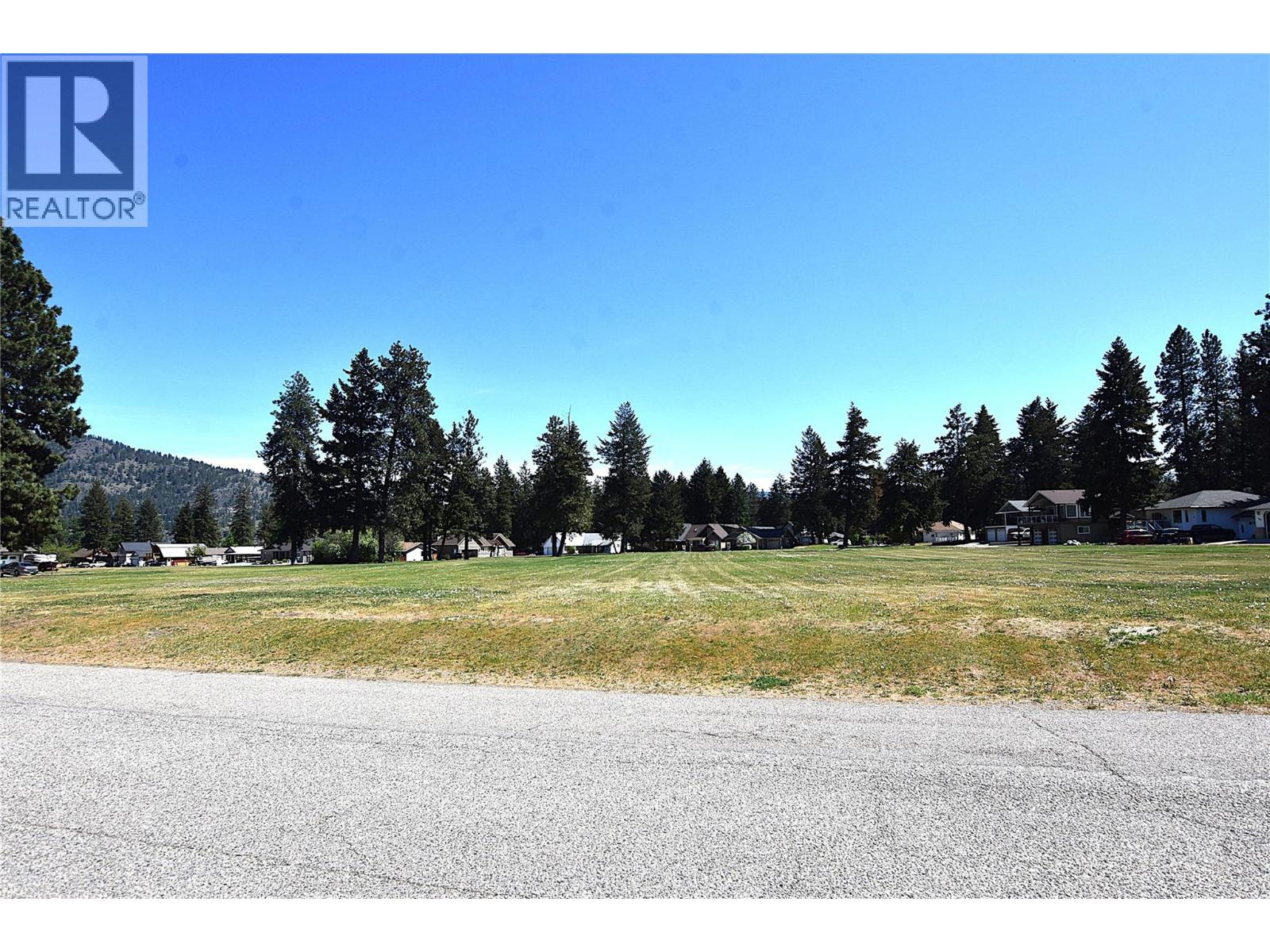 535 Loon Avenue, Vernon
