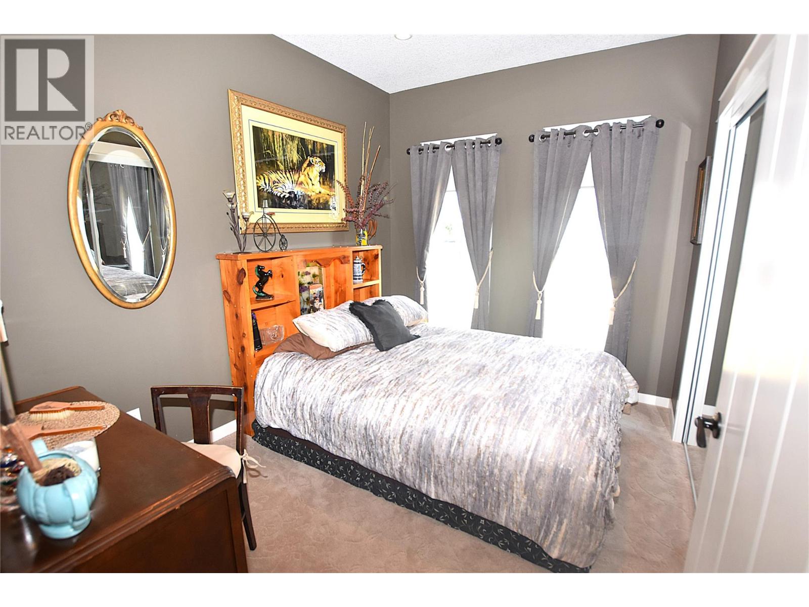 535 Loon Avenue, Vernon