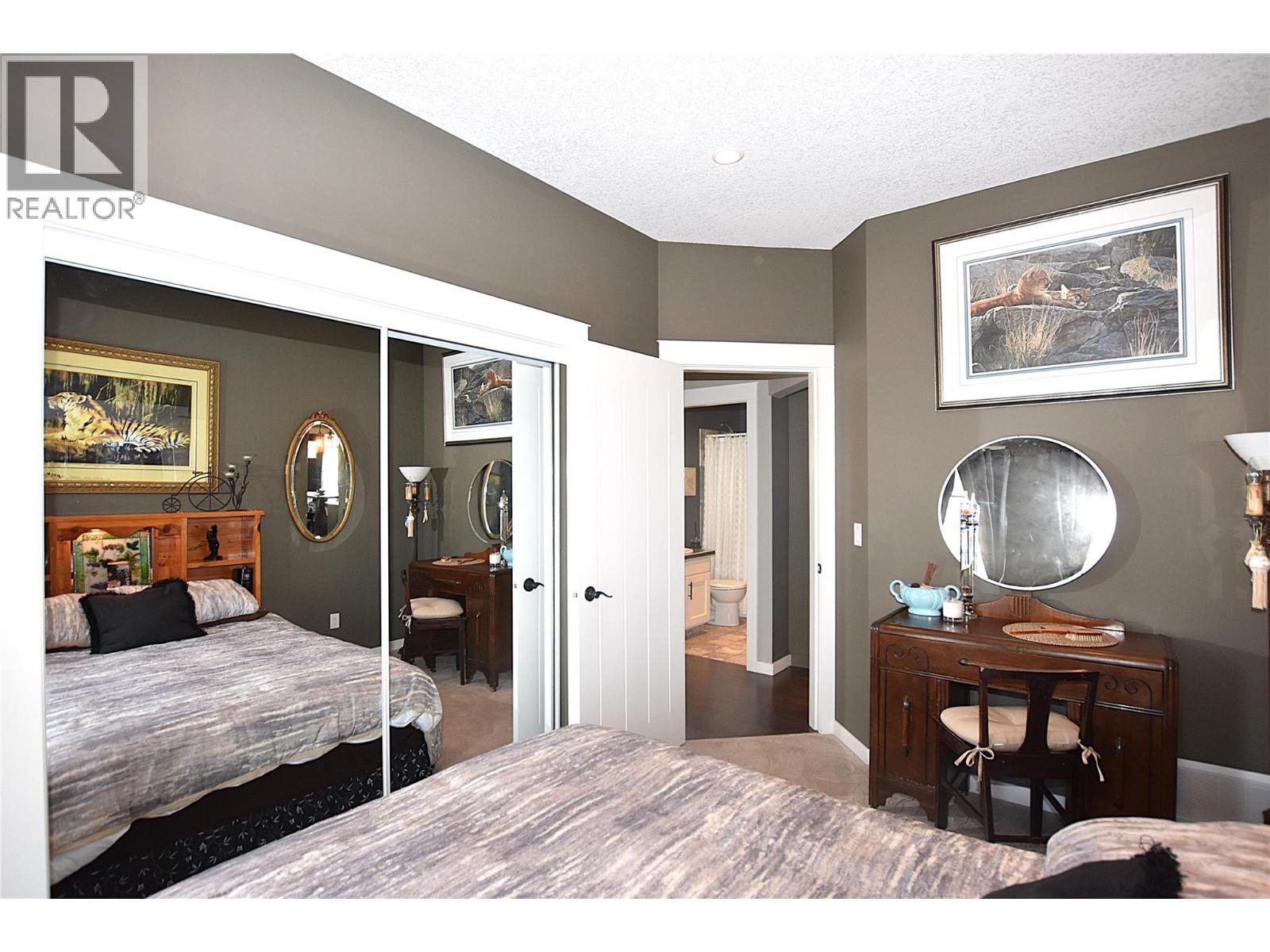 535 Loon Avenue, Vernon