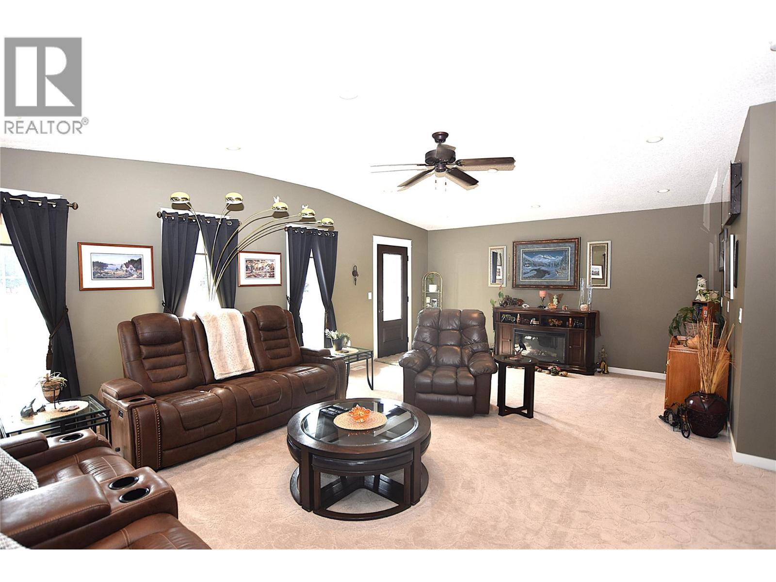 535 Loon Avenue, Vernon