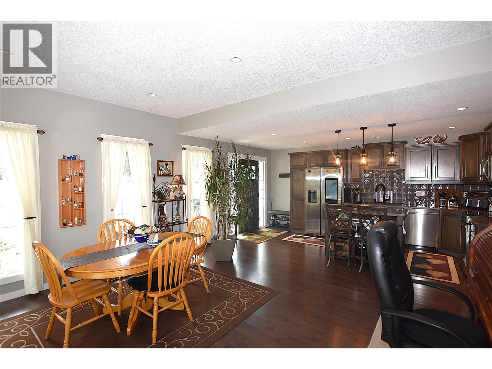 535 Loon Avenue, Vernon