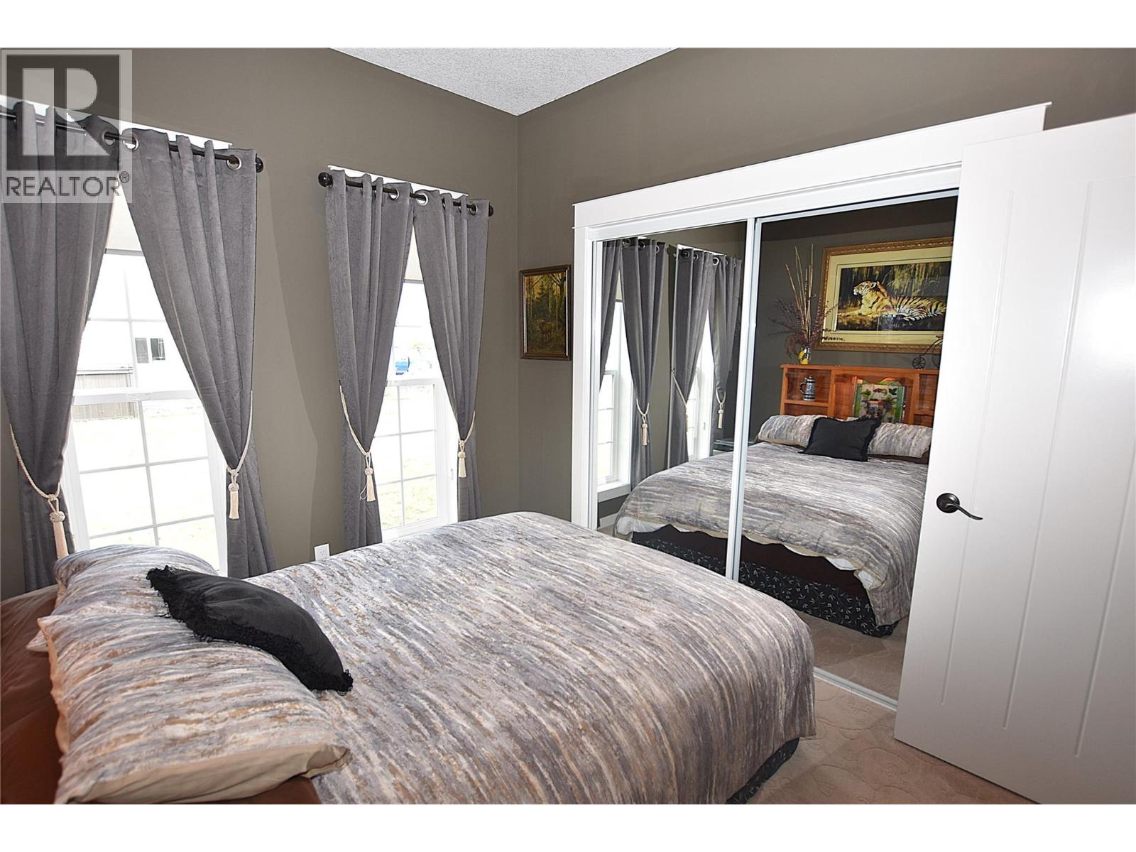 535 Loon Avenue, Vernon