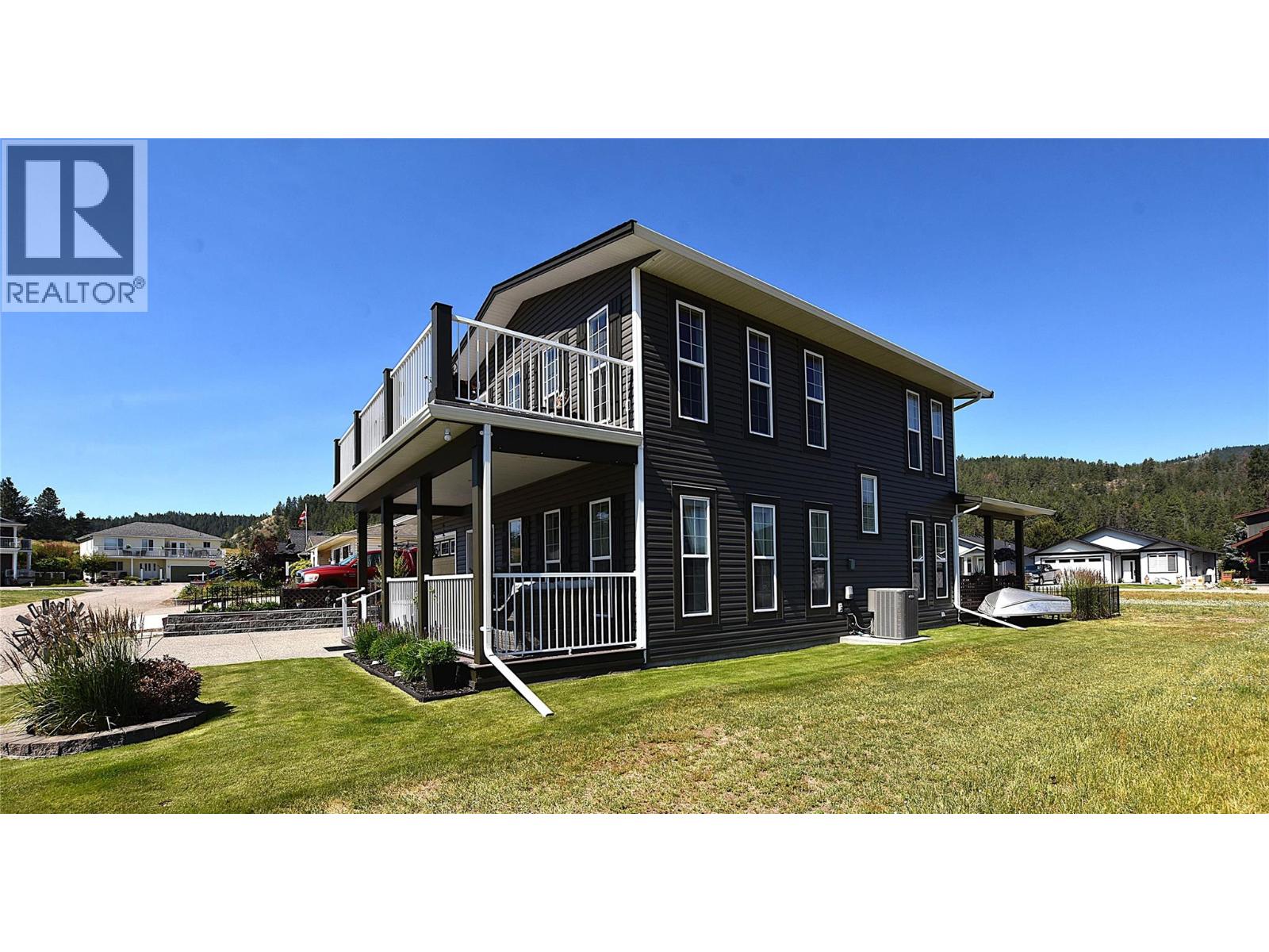 535 Loon Avenue, Vernon