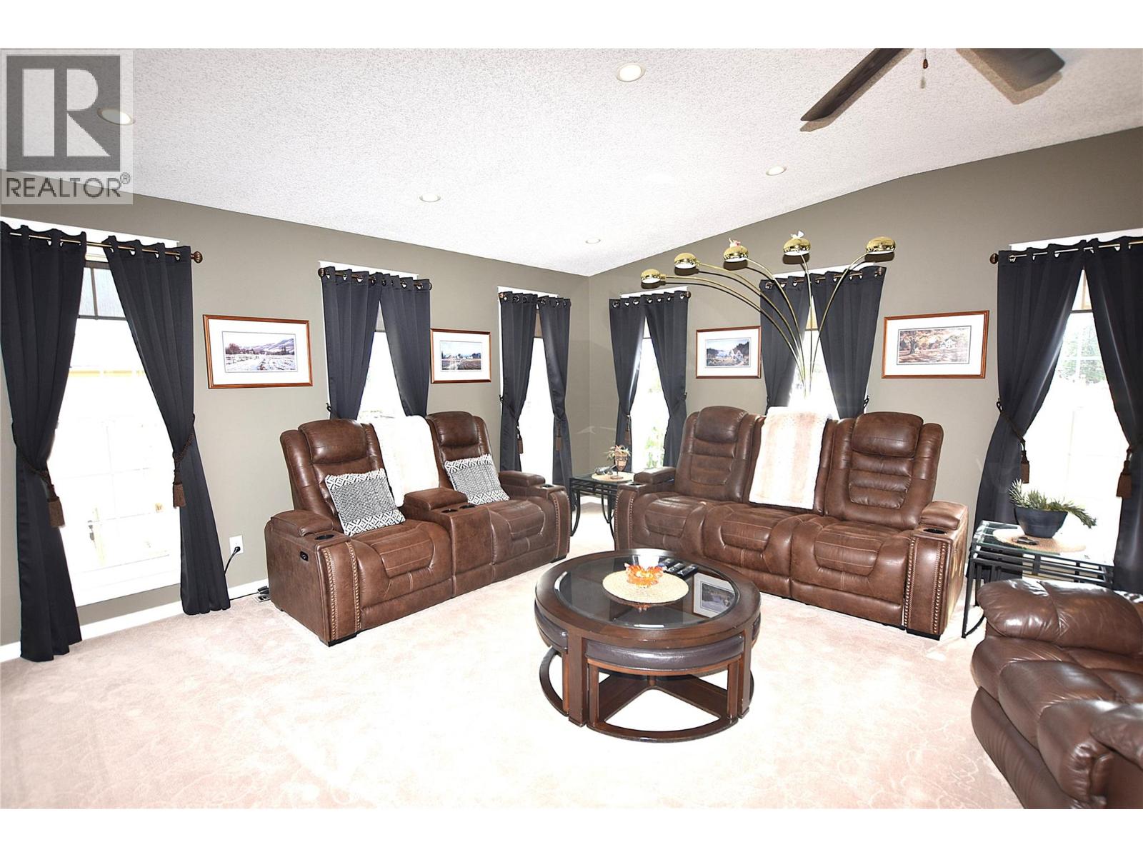 535 Loon Avenue, Vernon