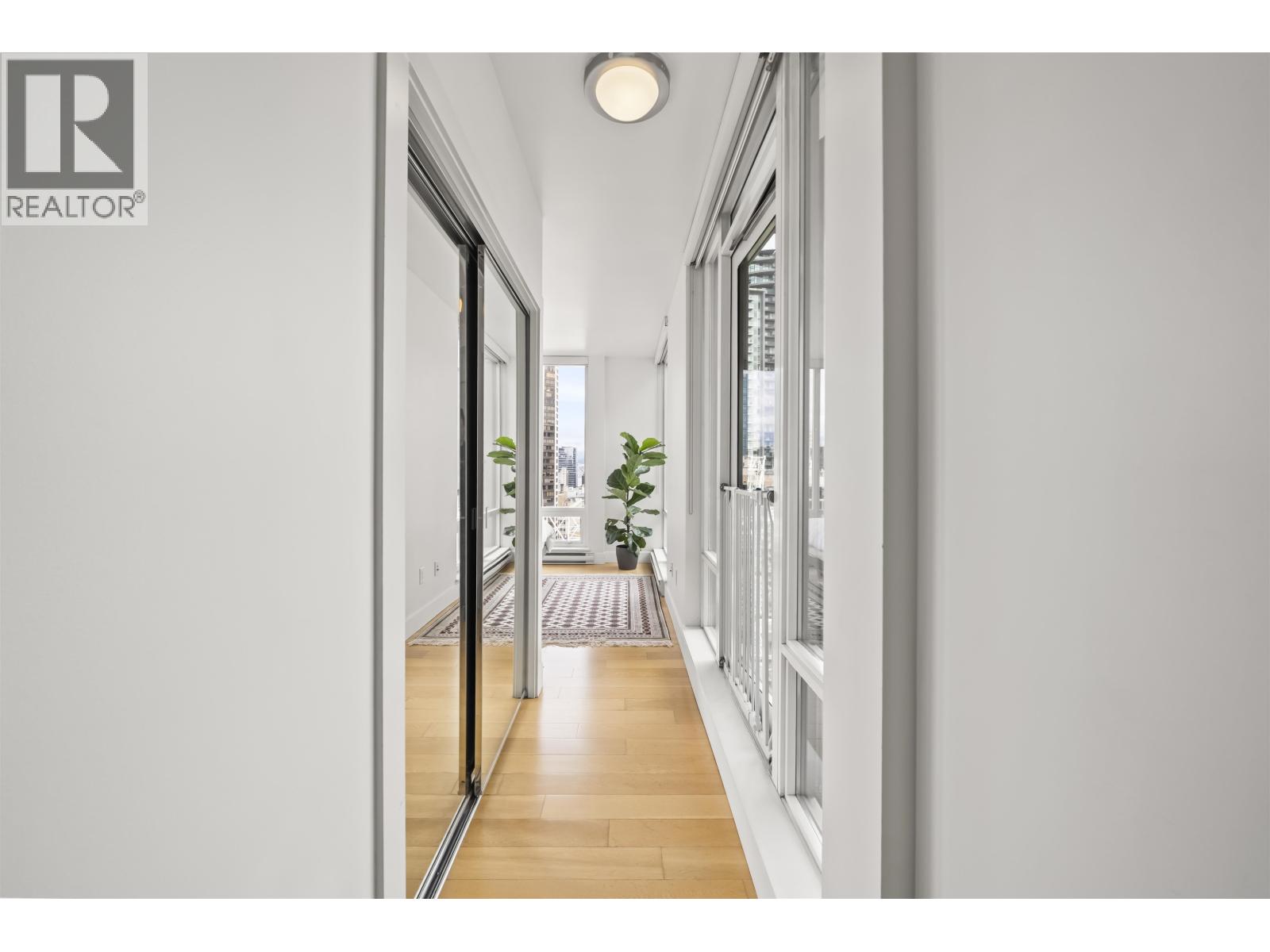 2 Bed, 2 Bath House for Sale in Vancouver – 2505 565 SMITHE STREET, Vancouver – MLS# R3159670 - Image 17