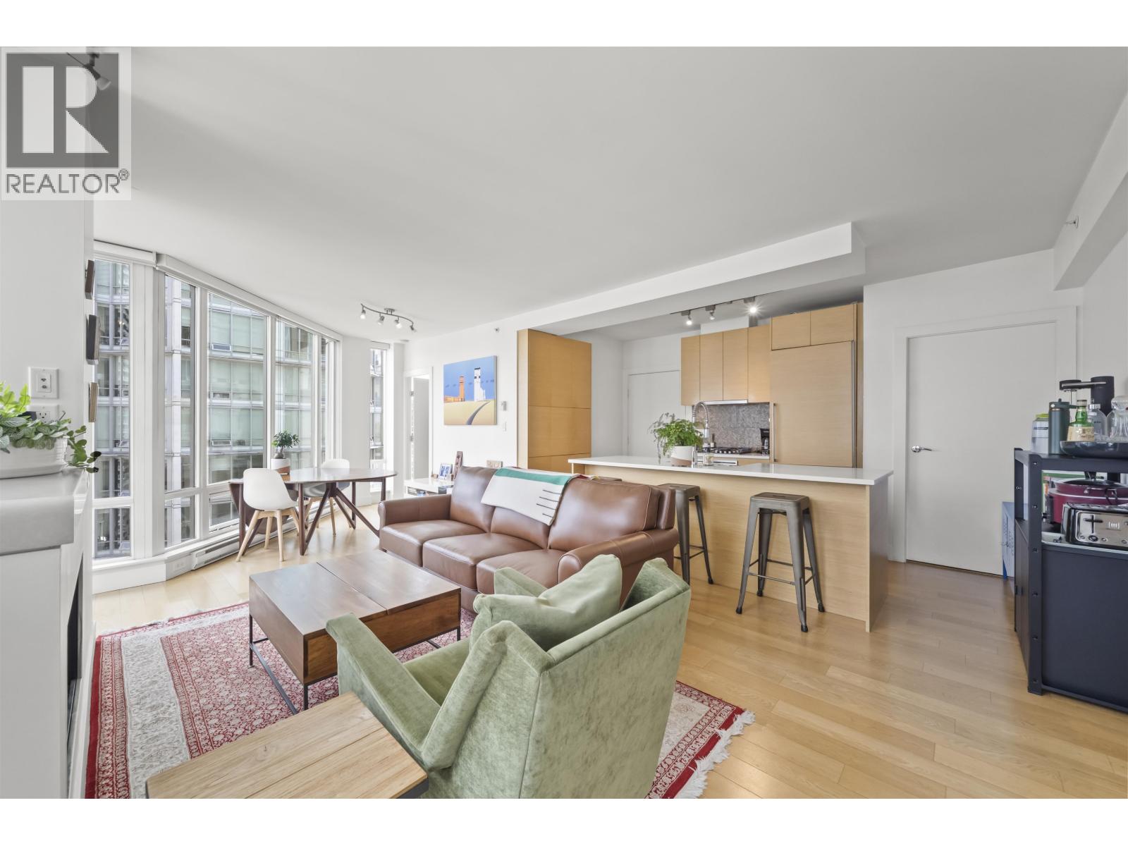 2 Bed, 2 Bath House for Sale in Vancouver – 2505 565 SMITHE STREET, Vancouver – MLS# R3159670 - Image 7