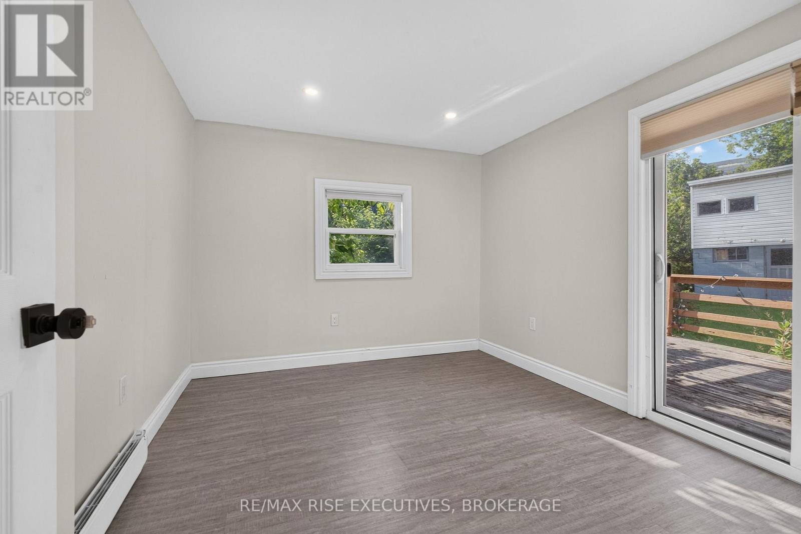 48 ELM STREET - Image 12