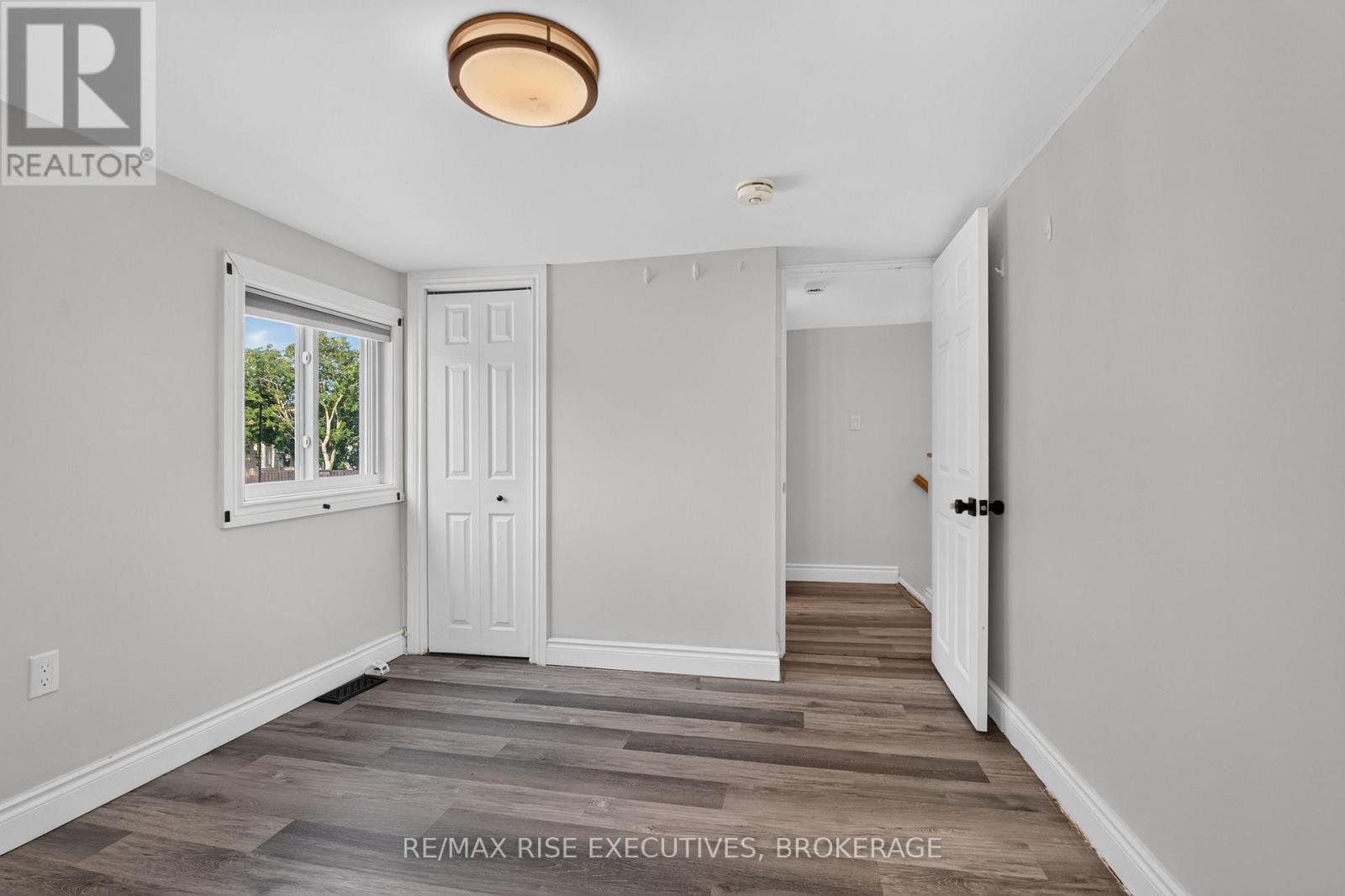 48 ELM STREET - Image 18