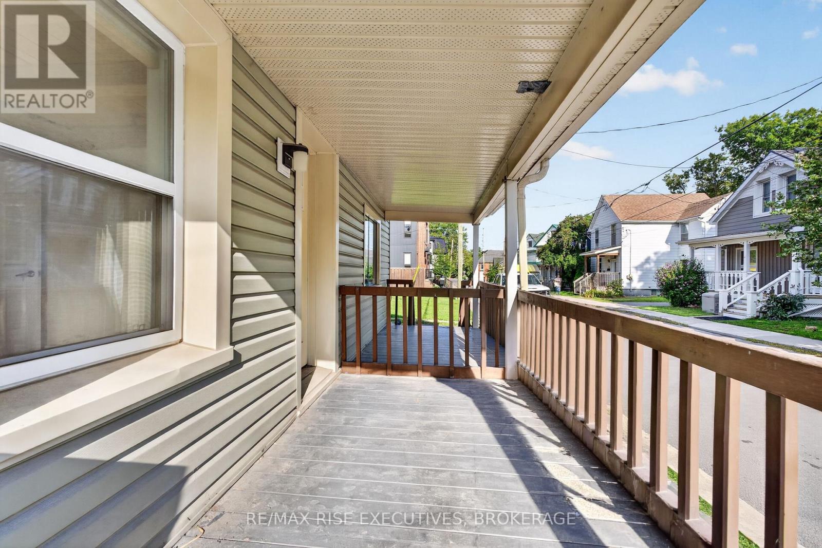 48 ELM STREET - Image 22