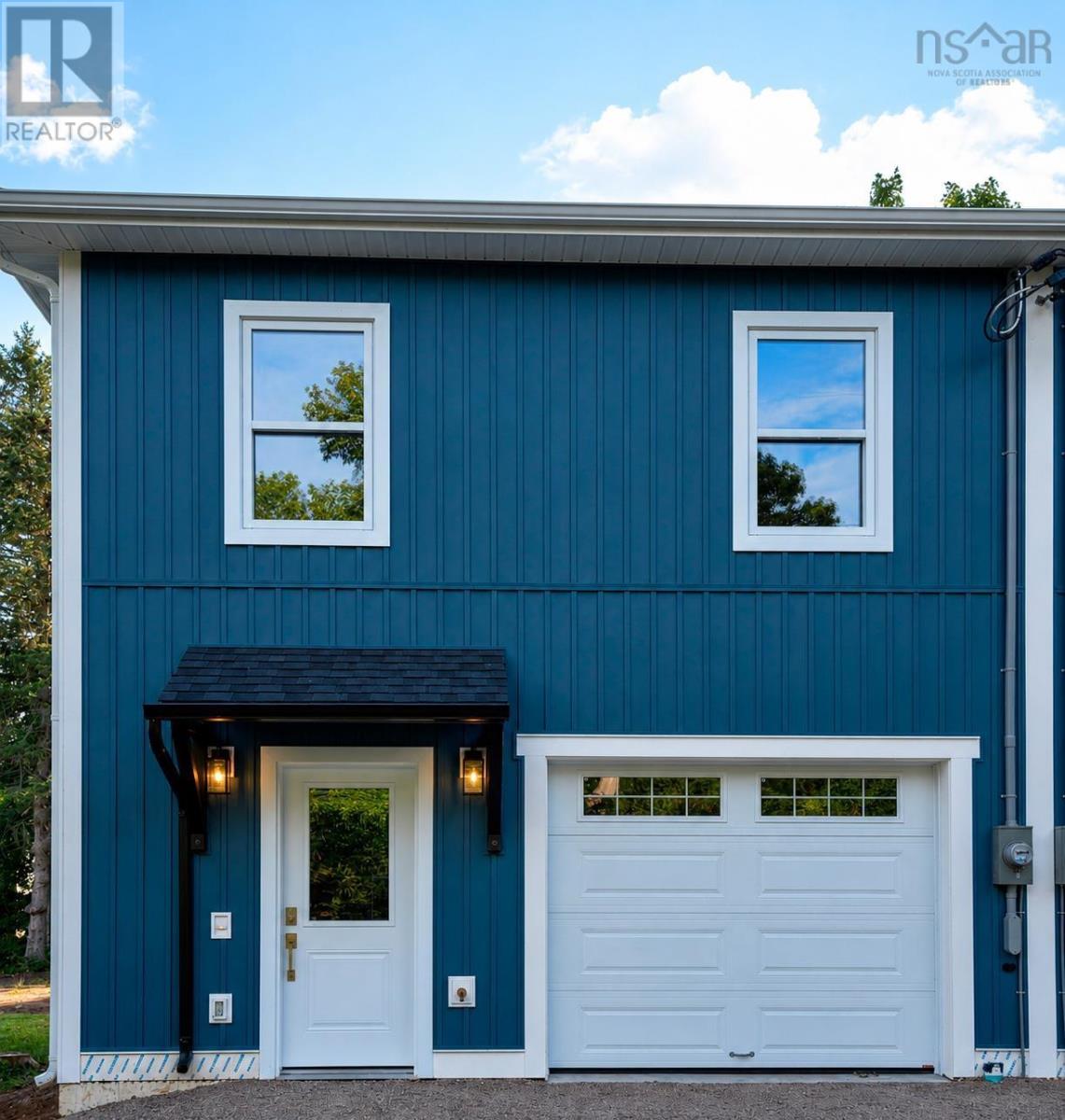 967 PLEASANT Street - 2