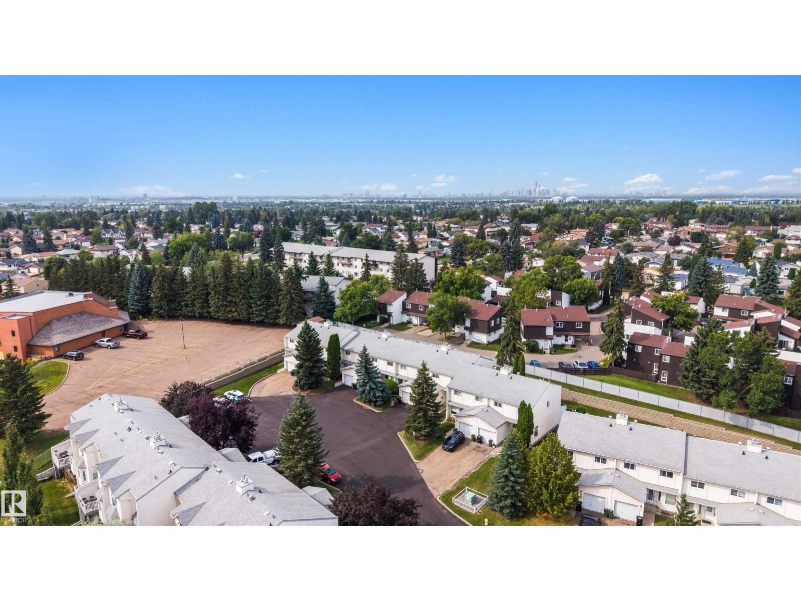 #17 3520 60 ST NW - Image 39