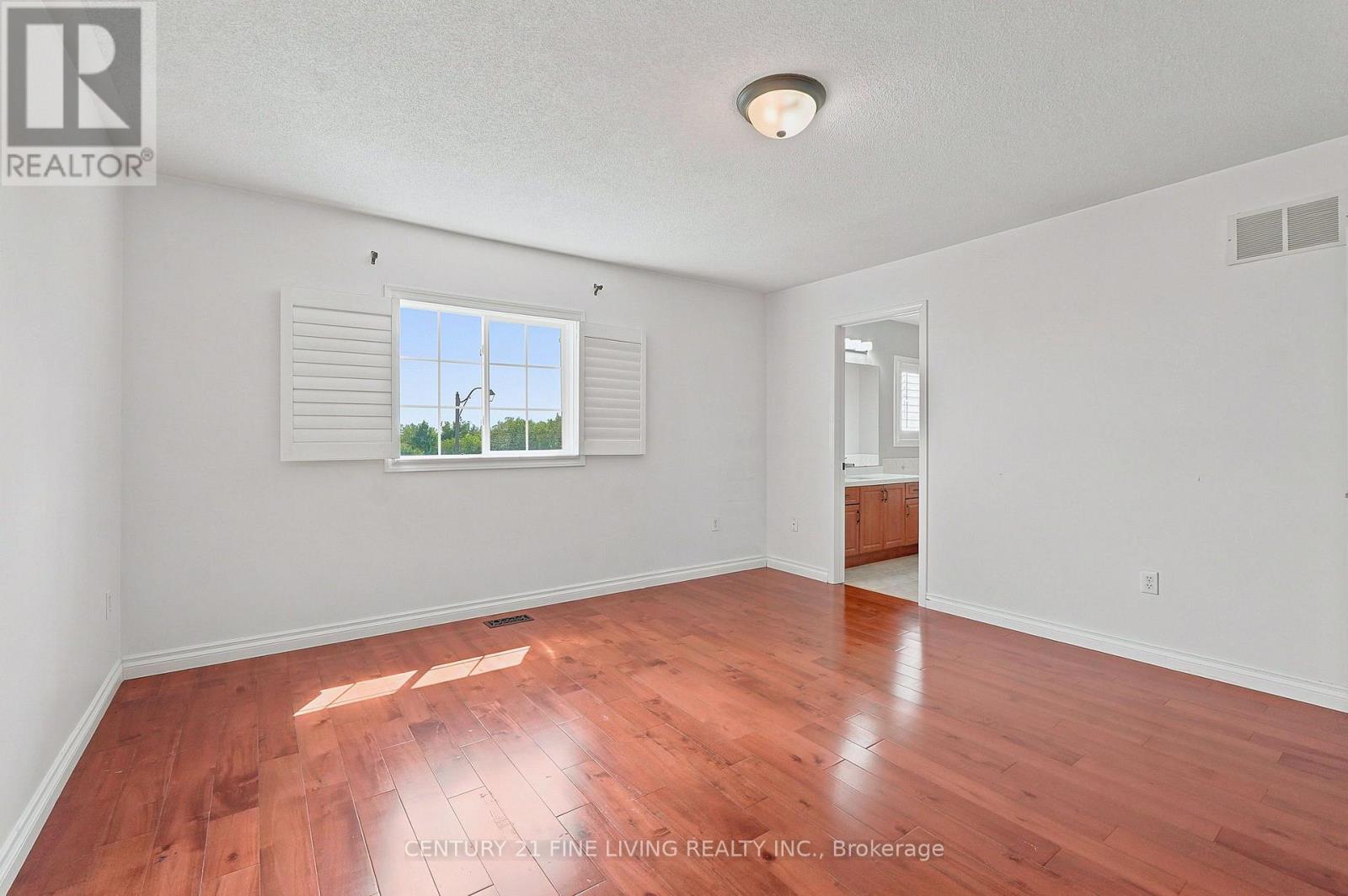 92 KETTLEWELL CRESCENT - 23