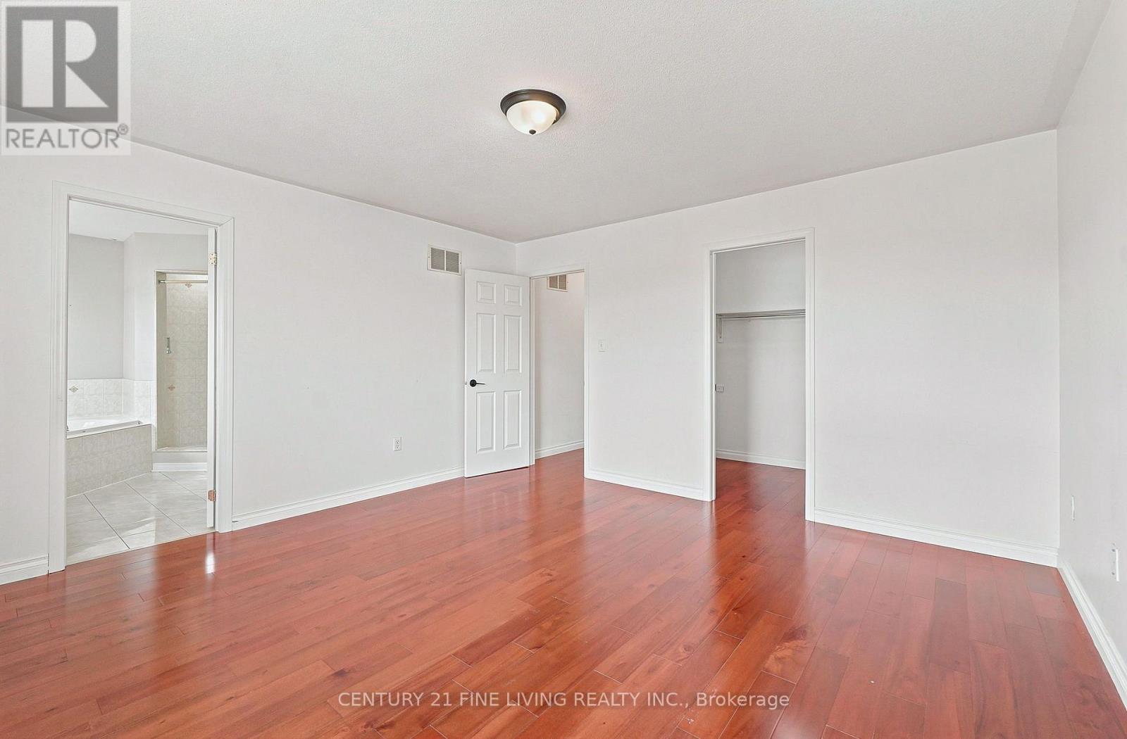 92 KETTLEWELL CRESCENT - 24