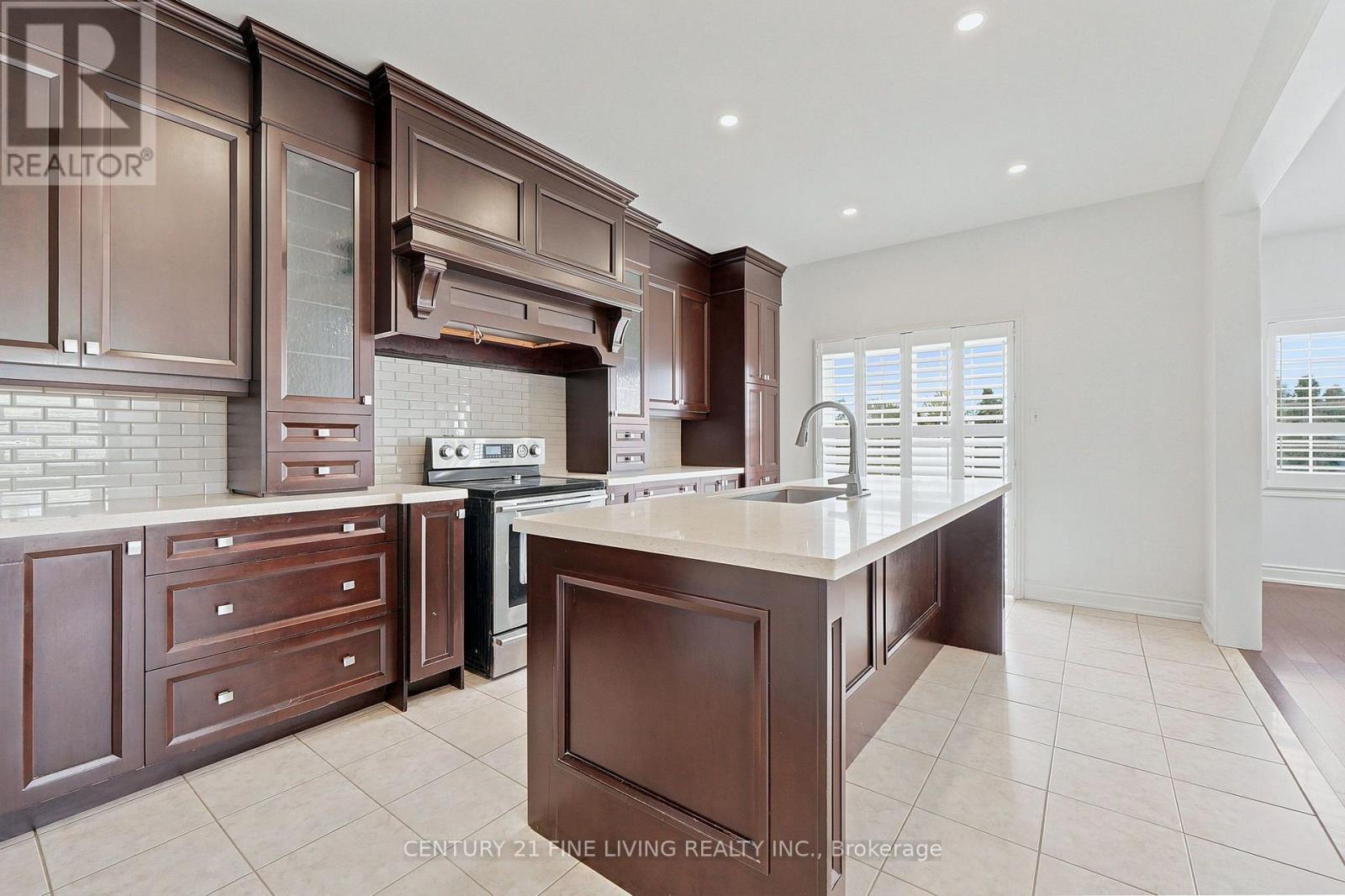92 KETTLEWELL CRESCENT - 9