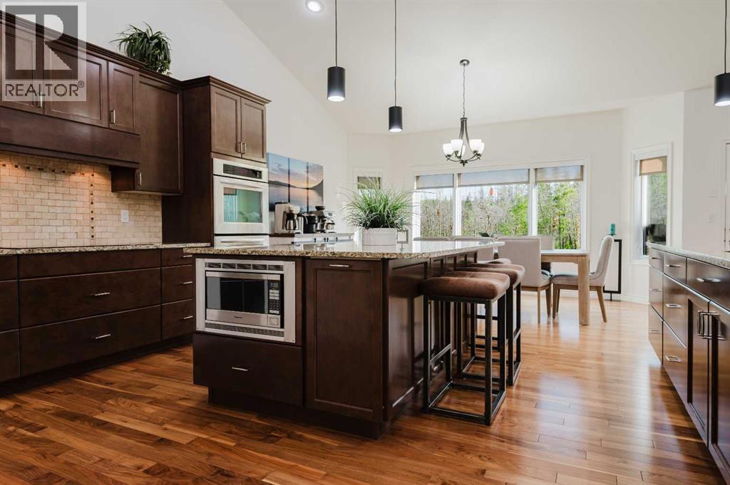 5, 704010 Range Road 64 - 16