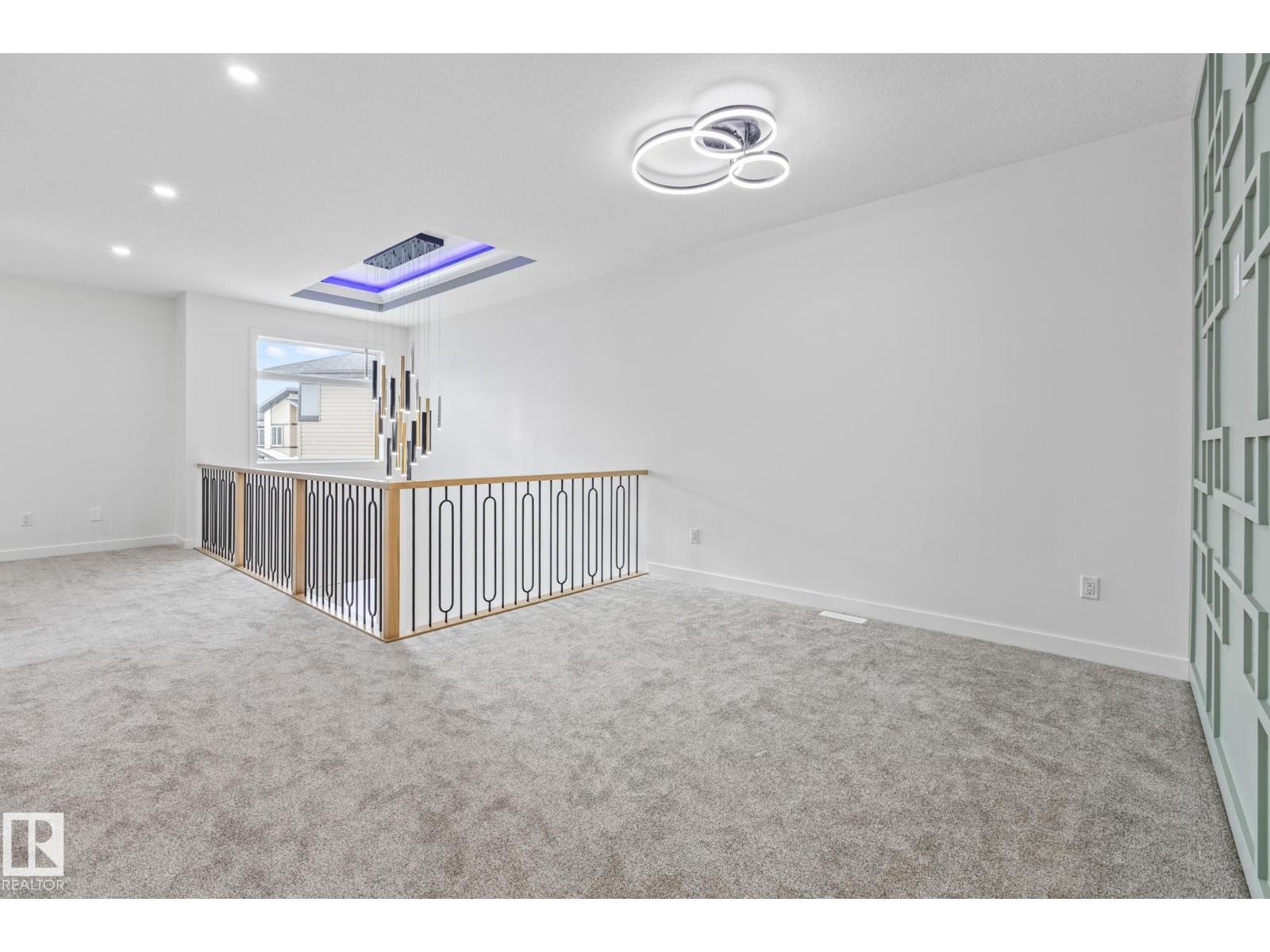 416 PINE PT - Image 24
