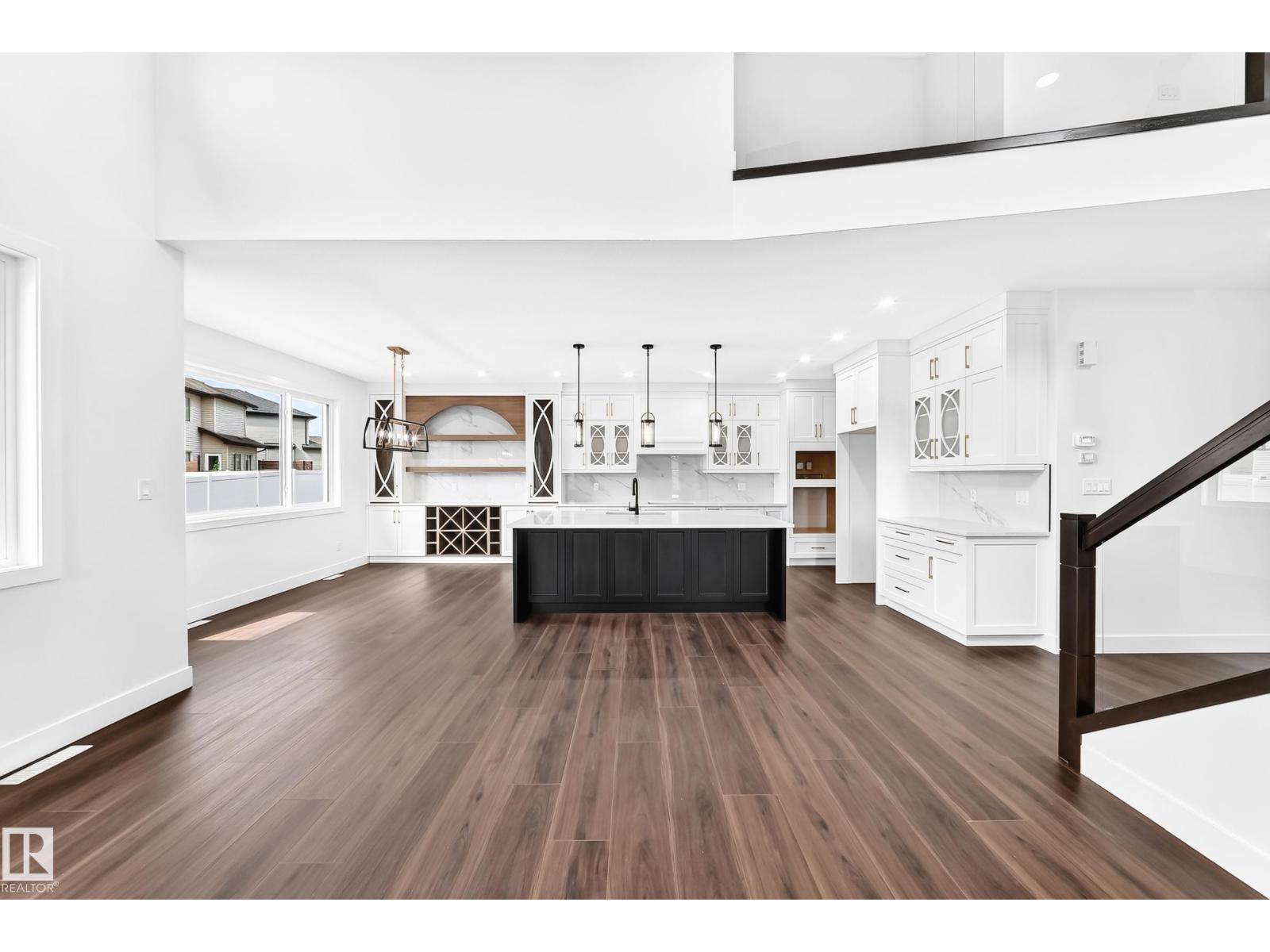 753 ASTORIA WY - 18