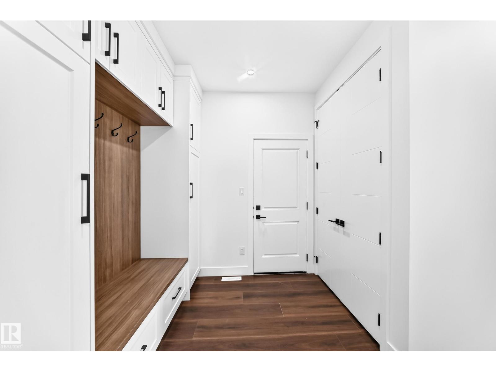 753 ASTORIA WY - 28