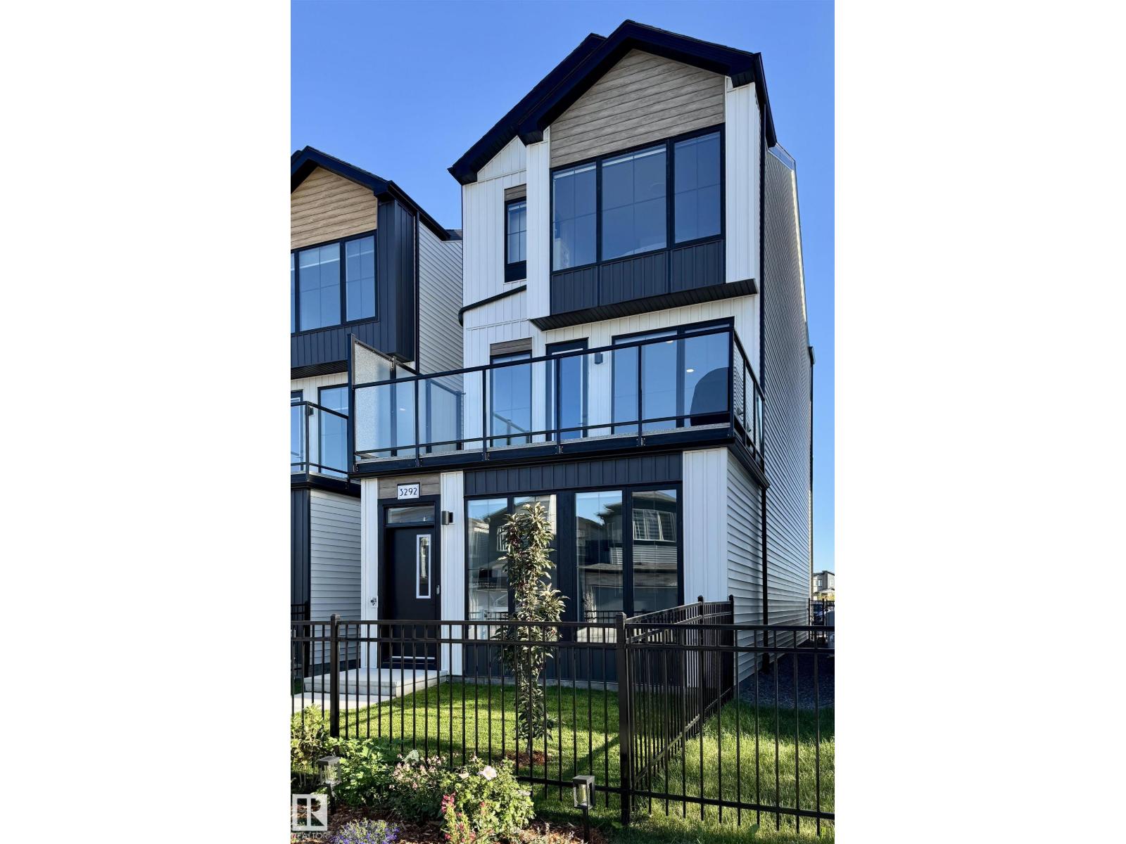 3292 KULAY WY SW - 3