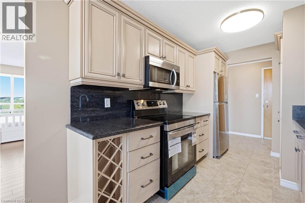 #611 55 BLUE SPRINGS Drive - Image 9