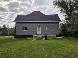 203 Machray Avenue E, Crystal City, MB R0K0N0 Photo 13