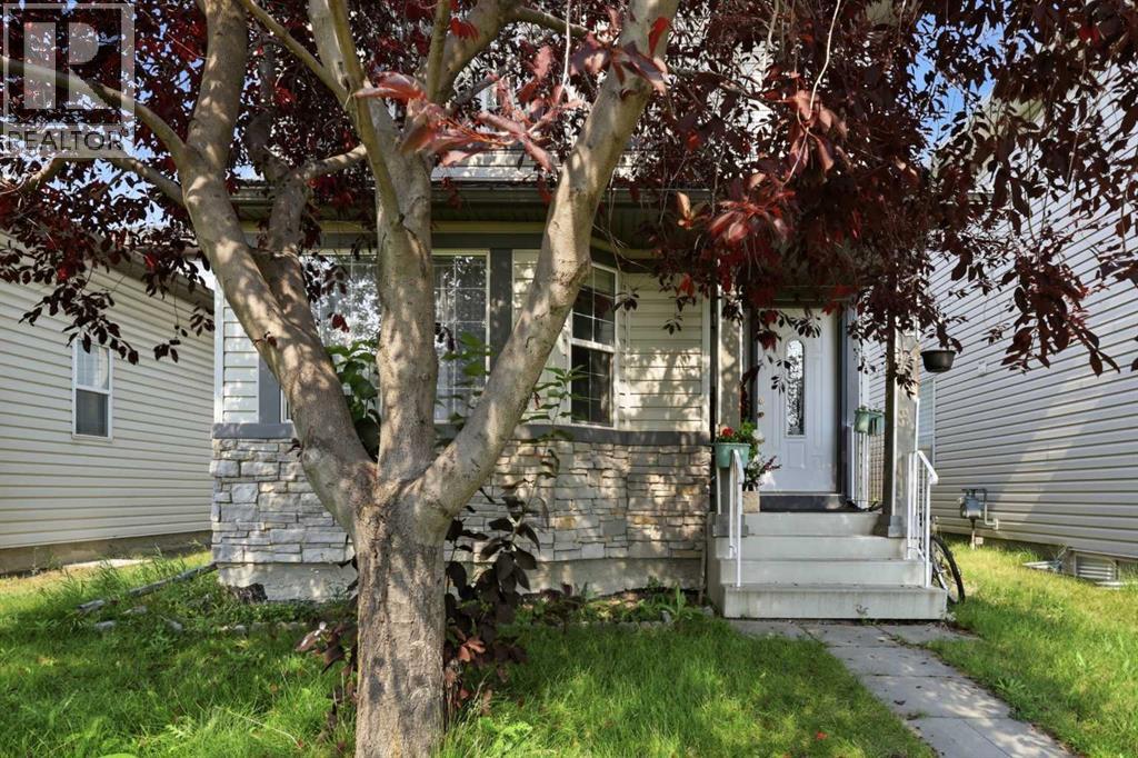 92 Arbour Meadows Close NW - 1