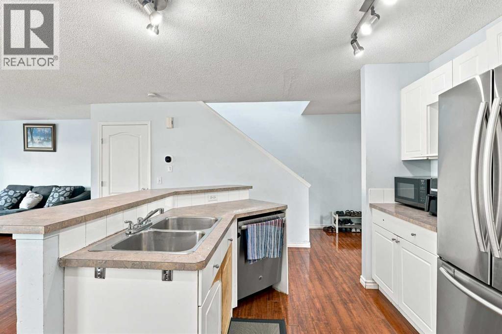 92 Arbour Meadows Close NW - Image 11
