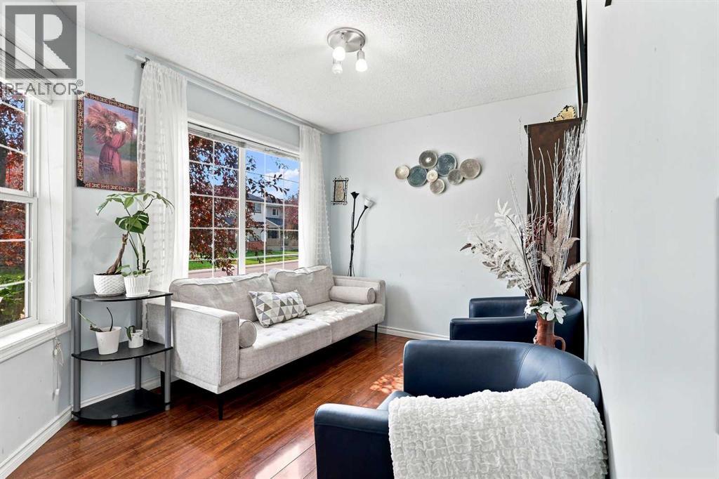 92 Arbour Meadows Close NW - Image 5