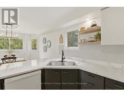 70 Willowbrook Drive, Whitby, ON L1R2A8 Photo 17