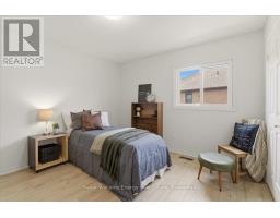 70 Willowbrook Drive, Whitby, ON L1R2A8 Photo 27