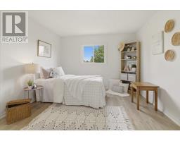 70 Willowbrook Drive, Whitby, ON L1R2A8 Photo 33
